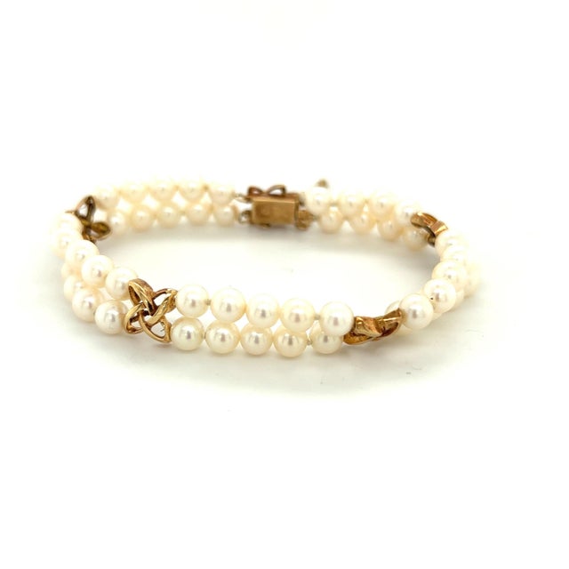 Contemporary 1990s Mikimoto Estate Akoya Pearl Double Strand Bracelet 6.5" 14k Gold 5.5 mm For Sale - Image 3 of 9
