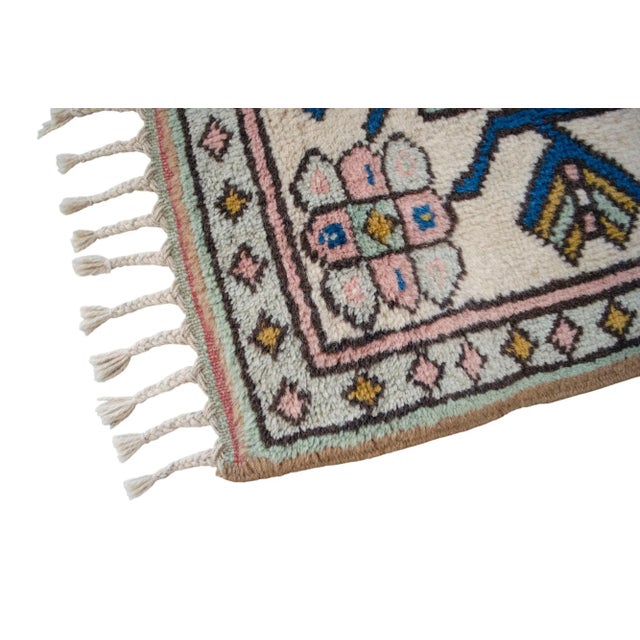 Vintage Turkish Rug Traditional Hand Knotted High Pile Wool Area Rug - 5' 3" X 7' 10" For Sale - Image 12 of 18