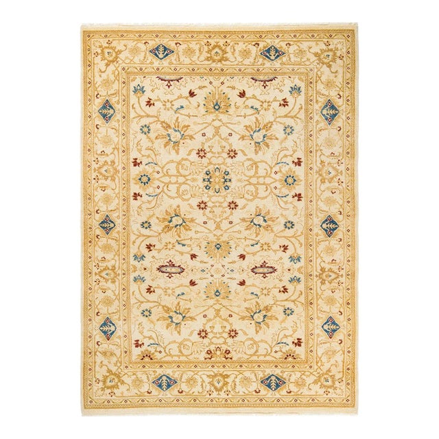 Vintage Traditional Hand Knotted Wool Area Rug, Ivory - 6'1" X 8'10" For Sale - Image 9 of 9
