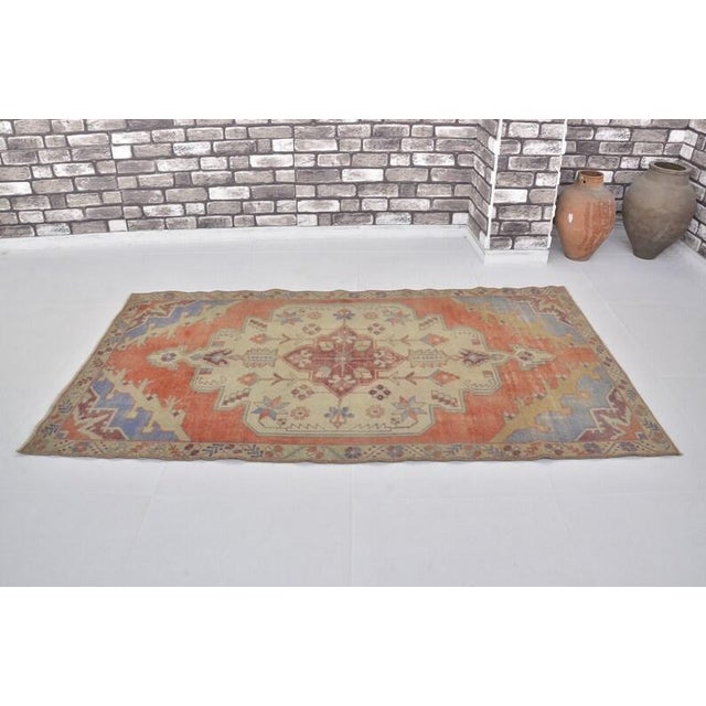 1960s Oushak Floral Handknotted Rug For Sale - Image 5 of 10