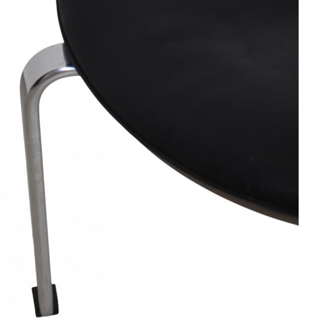 Metal PK33 Stool in Black Aura Leather by Poul Kjærholm, 1980s For Sale - Image 7 of 13