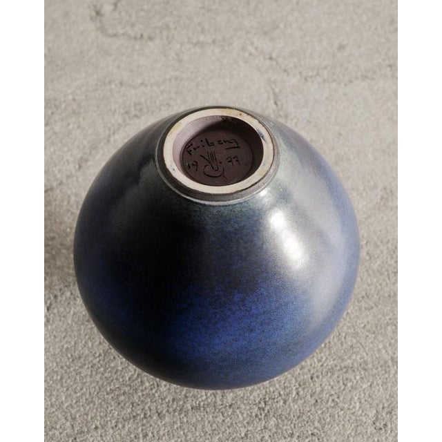 Vintage Dark Blue Vase by Berndt Friberg, 1970s For Sale - Image 4 of 6