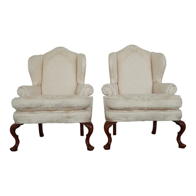 Vintage Fairfield White Wing Back Chairs (Set of 2) For Sale