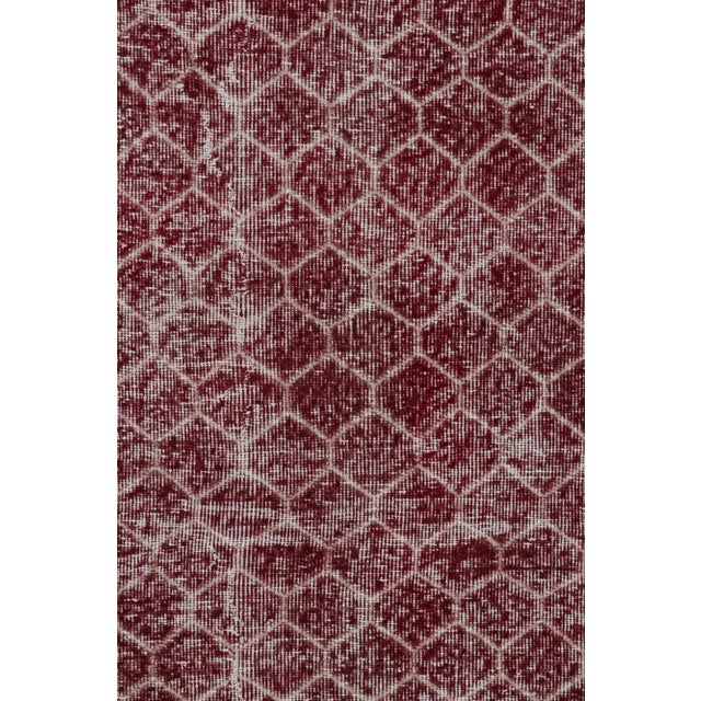 1960s Vintage Zeki Müren Rug in Burgundy With Geometric Patterns, From Rug & Kilim For Sale - Image 5 of 7