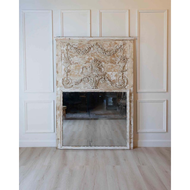 French French 18th Century Louis XVI Style Carved and Painted Screen For Sale - Image 3 of 7