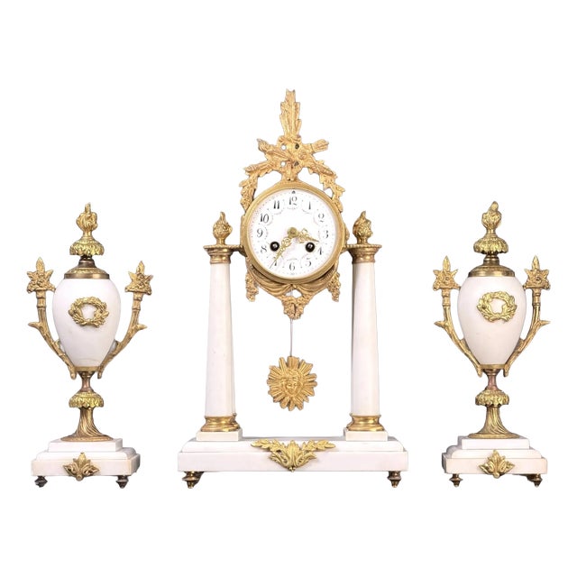Antique French Mantel Clock Set in Gilt Bronze, 1800s, Set of 3 For Sale