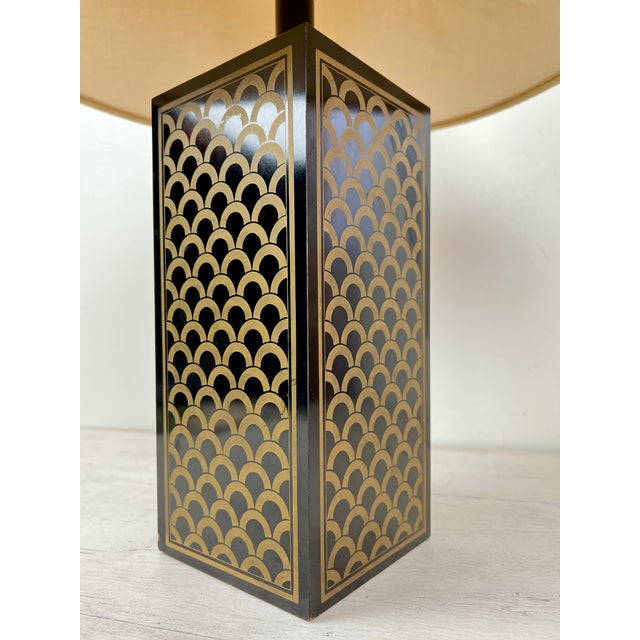 Black Vintage Table Lamp with Black and Gold Cube Base For Sale - Image 8 of 14