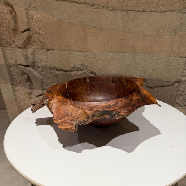 George Nakashima Studio Craft Handcrafted Walnut Wooden Bowl Js Greenwald Mid-Century For Sale - Image 4 of 9