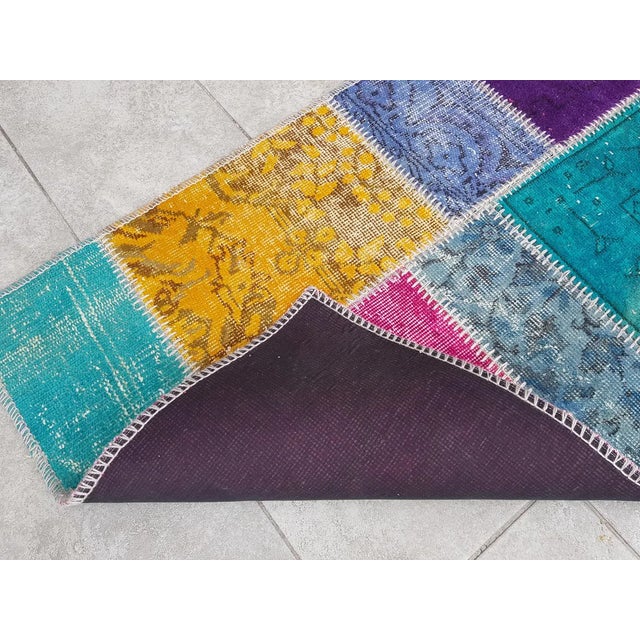 1960s Ethnic Vintage Oushak Runner For Sale - Image 5 of 10