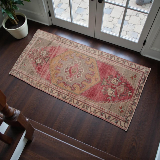 Welcome to our curated collection of authentic Anatolian textiles, where history and artistry meet. This exquisite petite...