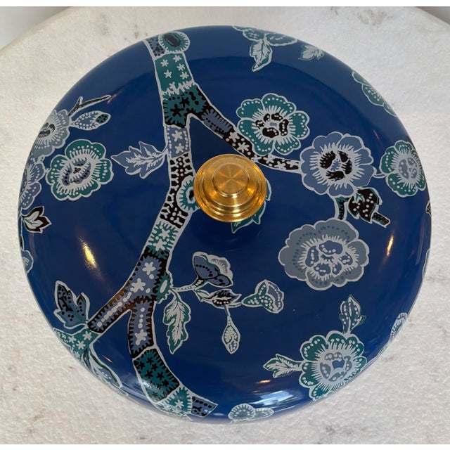 Stylish Port 68 Transitional Blue Temple Garden Ice Bucket, floral seats, showroom floor sample