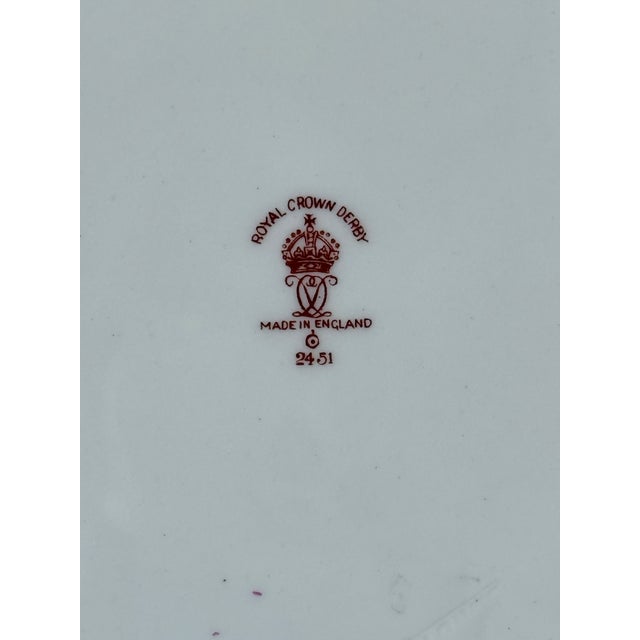 Traditional Early 20th Century Royal Crown Derby 2451 Traditional Imari China 10 3/8” Dinner Plate For Sale - Image 3 of 6