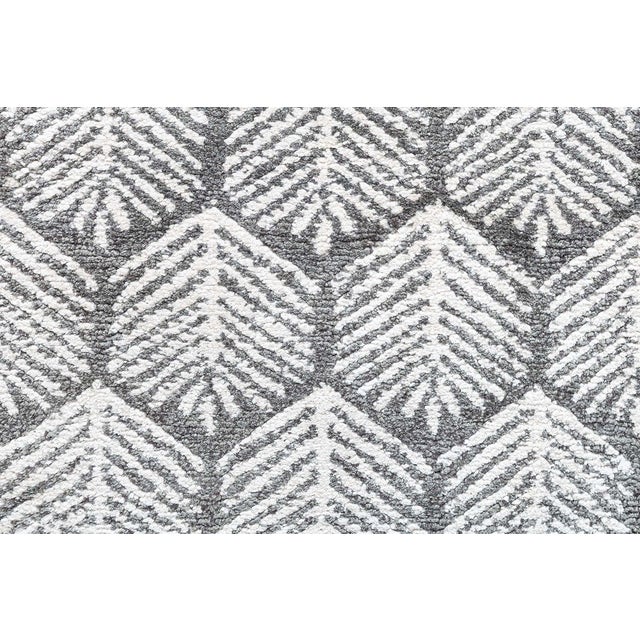 Modern Silk & Wool Rug with Geometric Design by Doris Leslie Blau For Sale In New York - Image 6 of 9