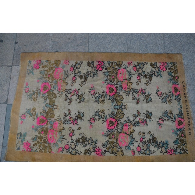 1960s Colorful Antique Oushak Rug -- 3'6" x 5'7" For Sale - Image 5 of 6