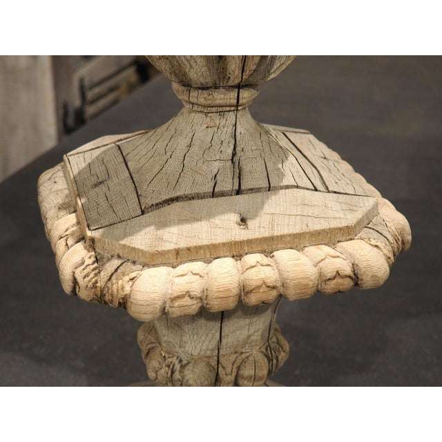 18th Century French Pot Feu Finial in Carved Oak For Sale In Dallas - Image 6 of 12