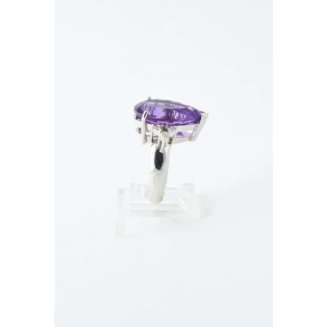 Modern Amethyst and Diamond White Gold Cocktail Ring size 6.75 For Sale - Image 3 of 9