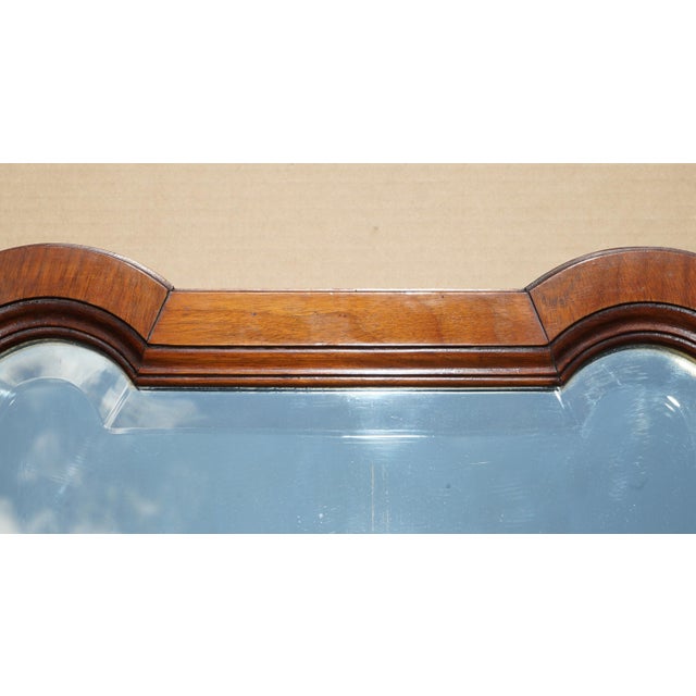 Antique English Queen Anne Style Wall-Mounted Mirror with Bevelled Mahogany Frame For Sale - Image 6 of 16