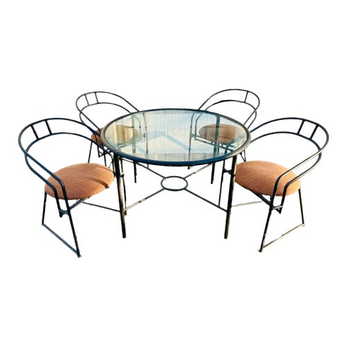 1990s Postmodern, Minimalist Black Metal Tubular Frame Dining