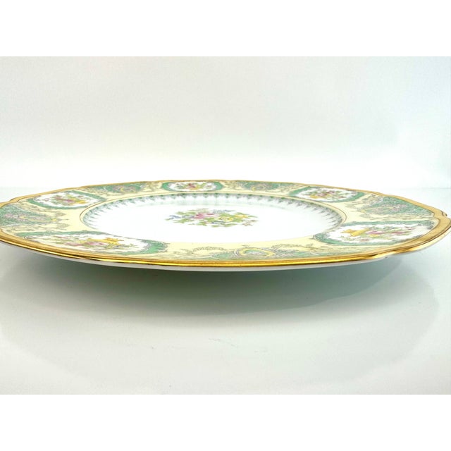 1930's Art Deco Meito Japan Hand-Painted Porcelain Dinner Plates, Set of 8 – Gilt & Emerald Cartouche Design For Sale - Image 13 of 15