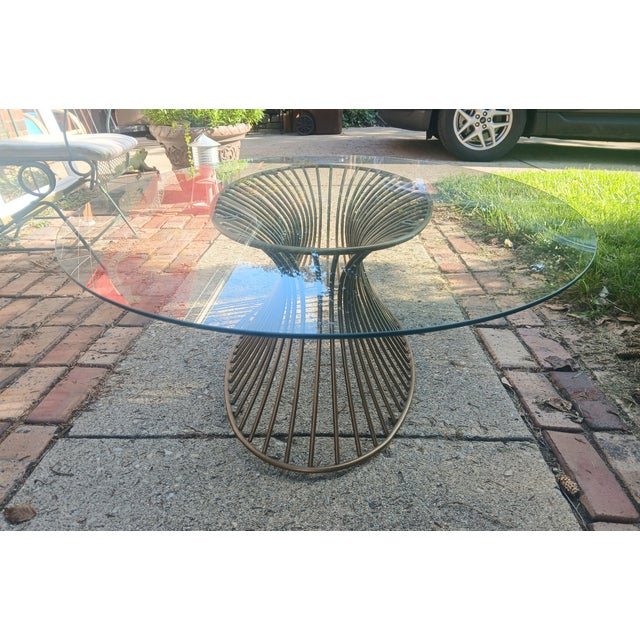 1980s Wrought Iron Gold Wired Cage and Glass Oval Coffee Table For Sale - Image 4 of 11
