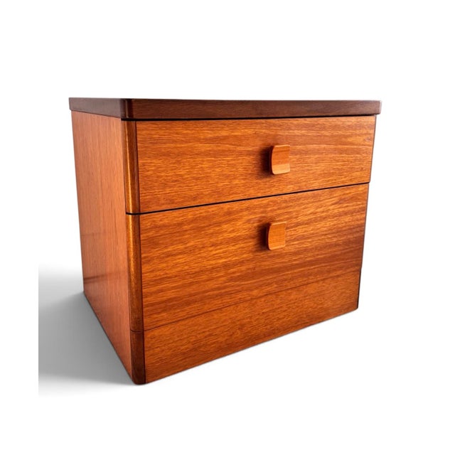 Brown Teak Cantata Collection Chest of Drawers by Ron Carter for Stag, 1970 For Sale - Image 8 of 8