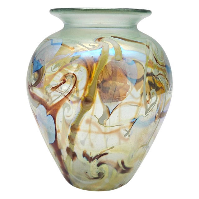 1980s Don Richardson Carlson Art Glass Iridescent Hearts & Vines Vase 5.75" For Sale - Image 5 of 11