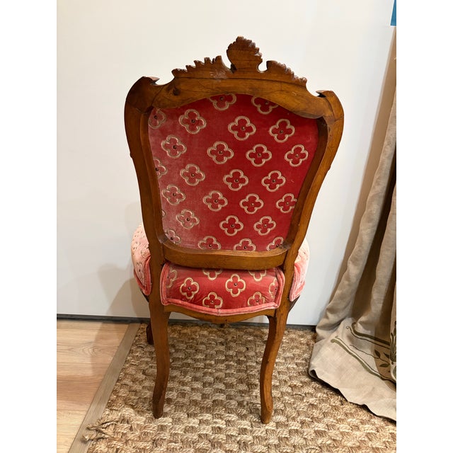 Antique French Louis XV Carved Chair in Coral Silk Velvet For Sale - Image 4 of 9