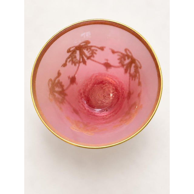 Vintage Italian Medici Mouth Blown 24k Gold Cranberry Glass Goblet Vase For Sale - Image 4 of 4