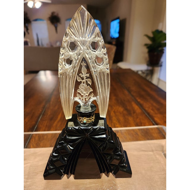 Museum-Grade 1930s Art Deco "Ingrid" Perfume Bottle Jet Black Hyalith Intact Dau For Sale - Image 9 of 12