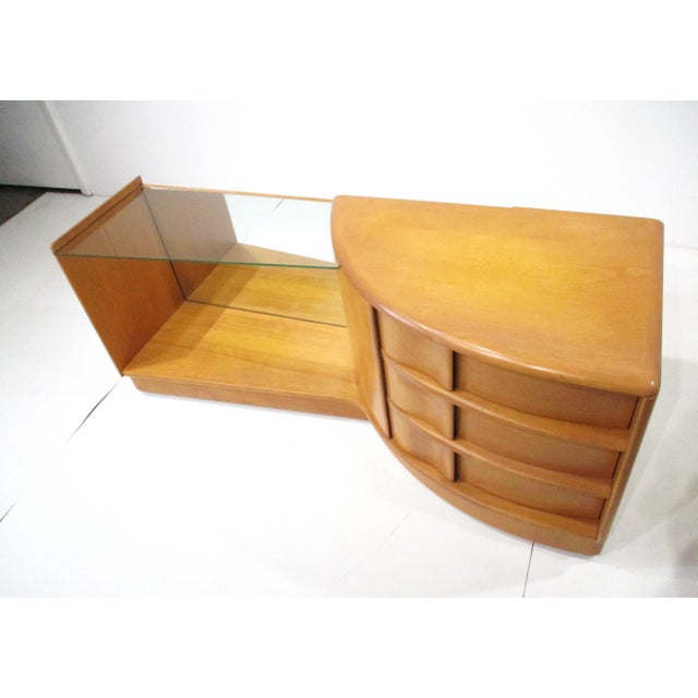 Heywood-Wakefield Sculptura Heywood Wakefield Champaign Vanity Set M776 For Sale - Image 4 of 14