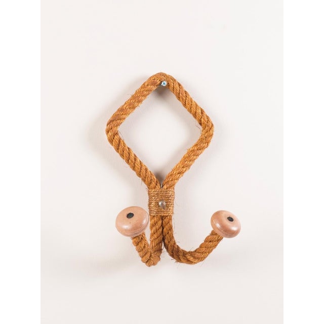 Audoux & minet coat rack france, circa 1950 rope h: 30 cm / w: 20 cm / d: 11 cm excellent overall condition. Some signs of...