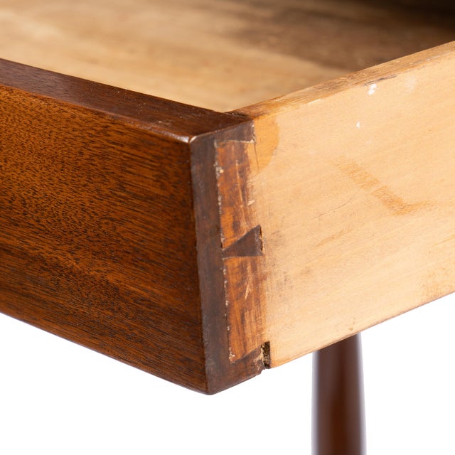 Delaware Valley Walnut Single-Drawer Stand, 1810-20 For Sale - Image 13 of 15