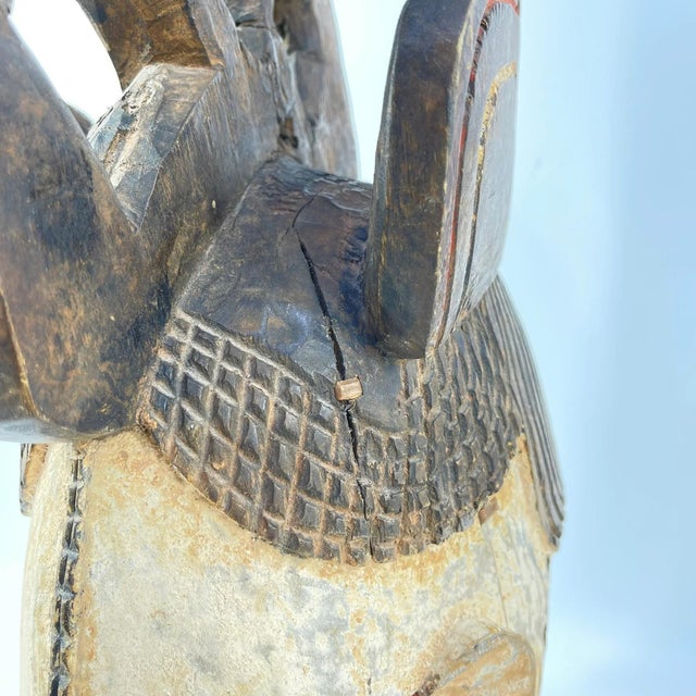 Beige Early 20th Century Igbo Maiden Spirit Mask on Custom Stand Nigeria MATTER COLLECTION For Sale - Image 8 of 9