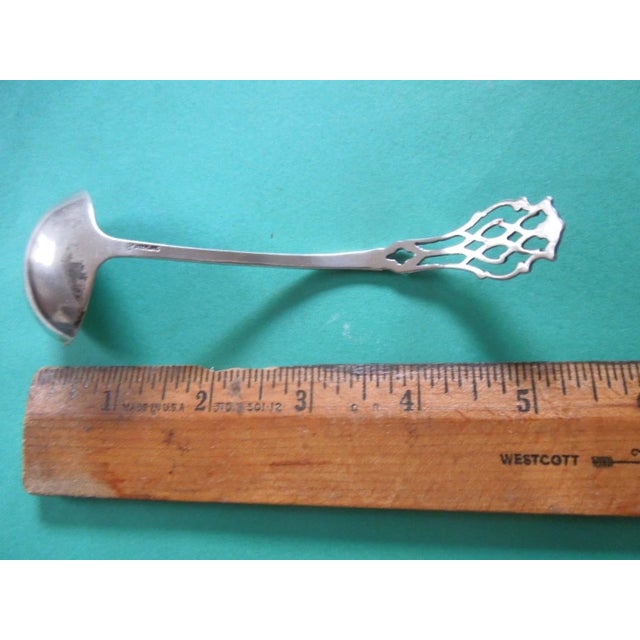 Chippendale Early 20th Century Lunt Sterling Silver 'Chippendale' 5" Pierced Handle Sauce Ladle - No Mono For Sale - Image 3 of 6