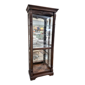 Late 20th Century Howard Miller Cherry Curio Display Cabinet