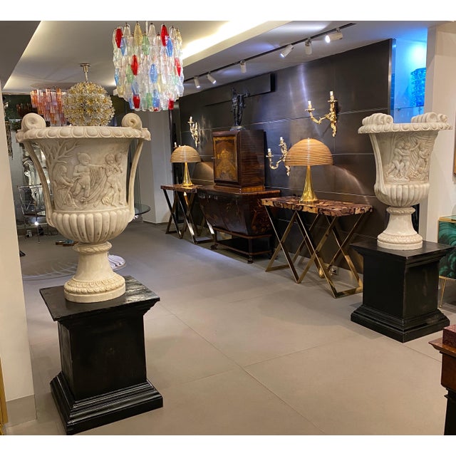 Grand Tour Carrara White Marble Vase, 1960s For Sale - Image 12 of 14