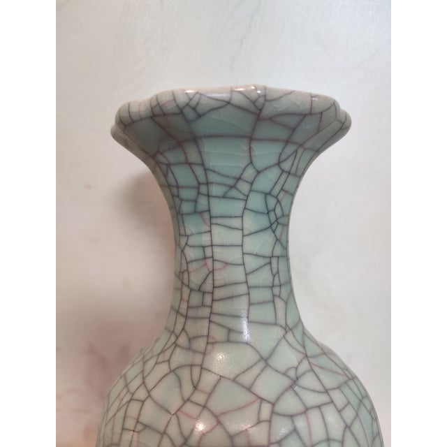 Chinese Ceramic Vase Guan Ware Crackle Glaze Celadon Vase For Sale - Image 10 of 11