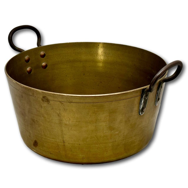 Very Large Mid 1800s Antique Heavy Brass & Hand Wrought Iron Hearth or Stove Top Cooking Pot 18 Inches Long! For Sale - Image 15 of 18