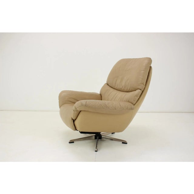 Large Scandinavian Adjustable Leather Armchair by Peem, 1970s For Sale - Image 10 of 13