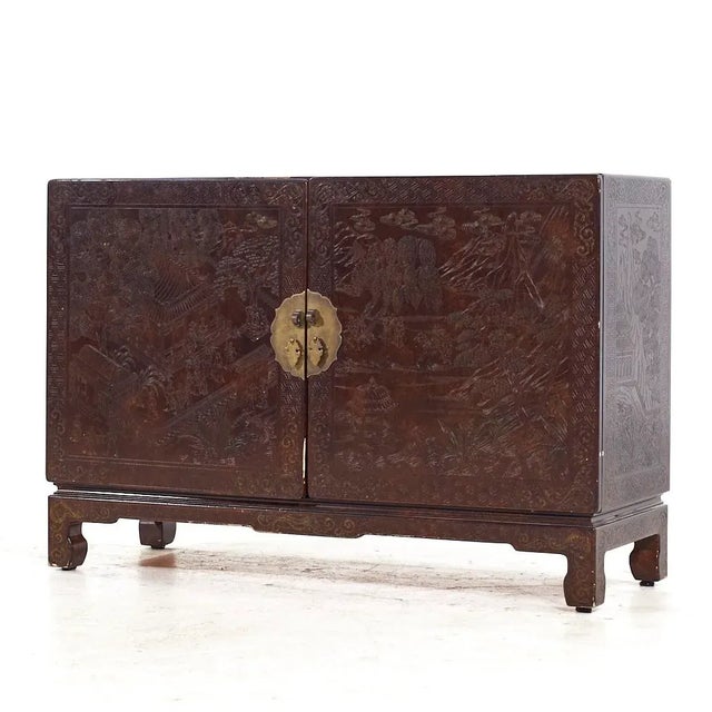 Mid-Century Modern Mario Buatta for John Widdicomb Mid Century Chinoiserie Credenza For Sale - Image 3 of 10