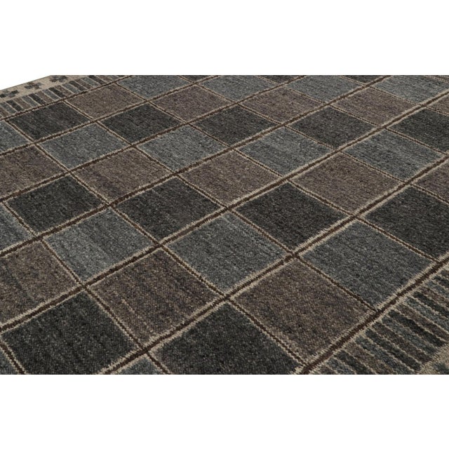 Rug & Kilim Contemporary Oversized Scandinavian Style Wool & Natural Yarn by Rug & Kilim, India For Sale - Image 4 of 7