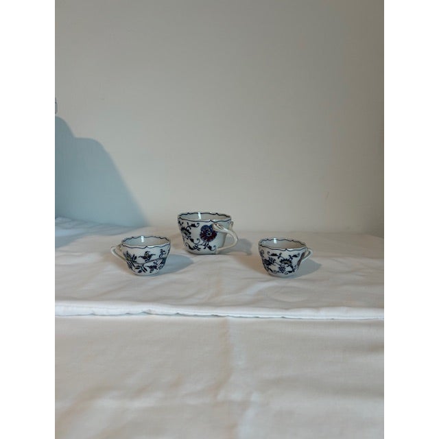 Blue 1950s 71 Pieces of Vintage, Blue Danube, Mascot China, Mid Century Modern For Sale - Image 8 of 18
