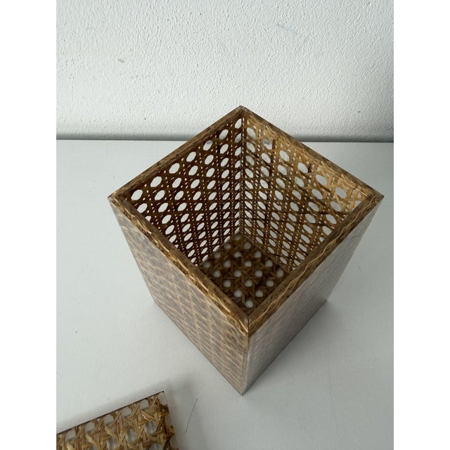 Mid-Century Italian Acrylic Glass and Rattan Box in the style of Christian Dior, 1970 For Sale - Image 3 of 6
