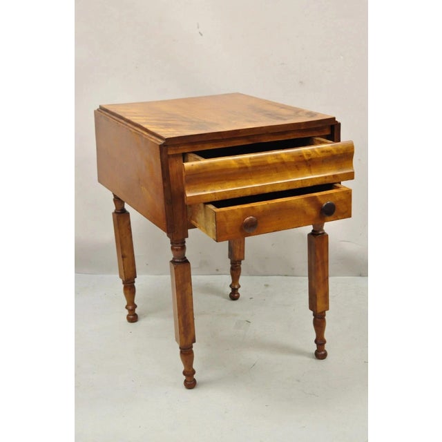 Traditional Antique Sheraton Chestnut Wood 2 Drawer Pembroke Drop Leaf Work Side End Table For Sale - Image 3 of 12