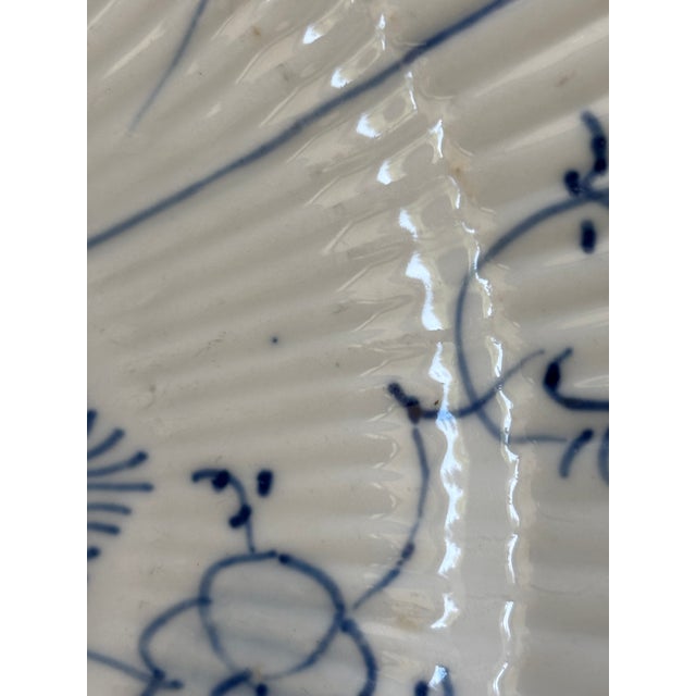 Mid-19th Century Rauenstein "Straw Flower" Blue & White Fluted Porcelain Plate For Sale - Image 9 of 11