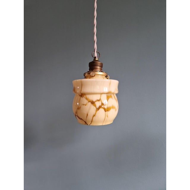 1930s Art Deco Pendant Lights in Opaline and Marbled Uranium Glass from Scailmont, Belgium, 1930s, Set of 3 For Sale - Image 5 of 18