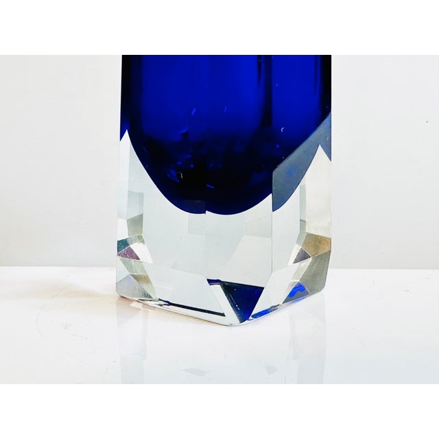 Mid-Century Modern Vintage German Wasungen Block Vase from VEB Glaskunst, 1970s For Sale - Image 3 of 13