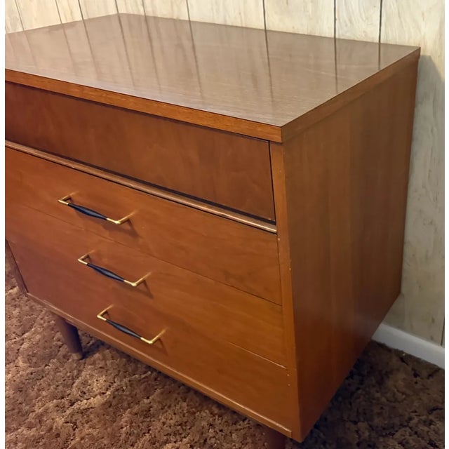 1960s Vintage Mid-Century Modern Walnut 3-Drawer Lowboy Dresser With Brass-Capped Legs and Stylish Black-Gold Handles For Sale - Image 5 of 16
