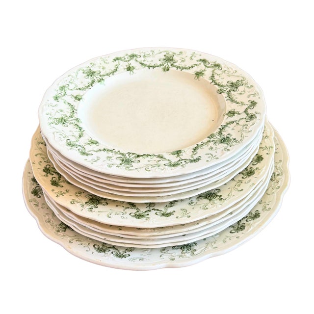English Earthenware Lafayette Dinner Service with Green Ribbon and Floral Garlands from Ridgways, 1890, Set of 26 For Sale - Image 5 of 11
