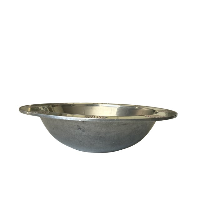 Vintage Wilton Armetale Scallop Seashell Serving Bowl Platter – Pewter Finish Coastal Seafood Serveware For Sale - Image 6 of 8